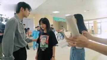 娱乐吃瓜小趴菜,小趴菜吃瓜指南