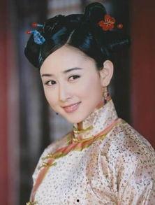 演员胡静近照,岁月静好，优雅依旧